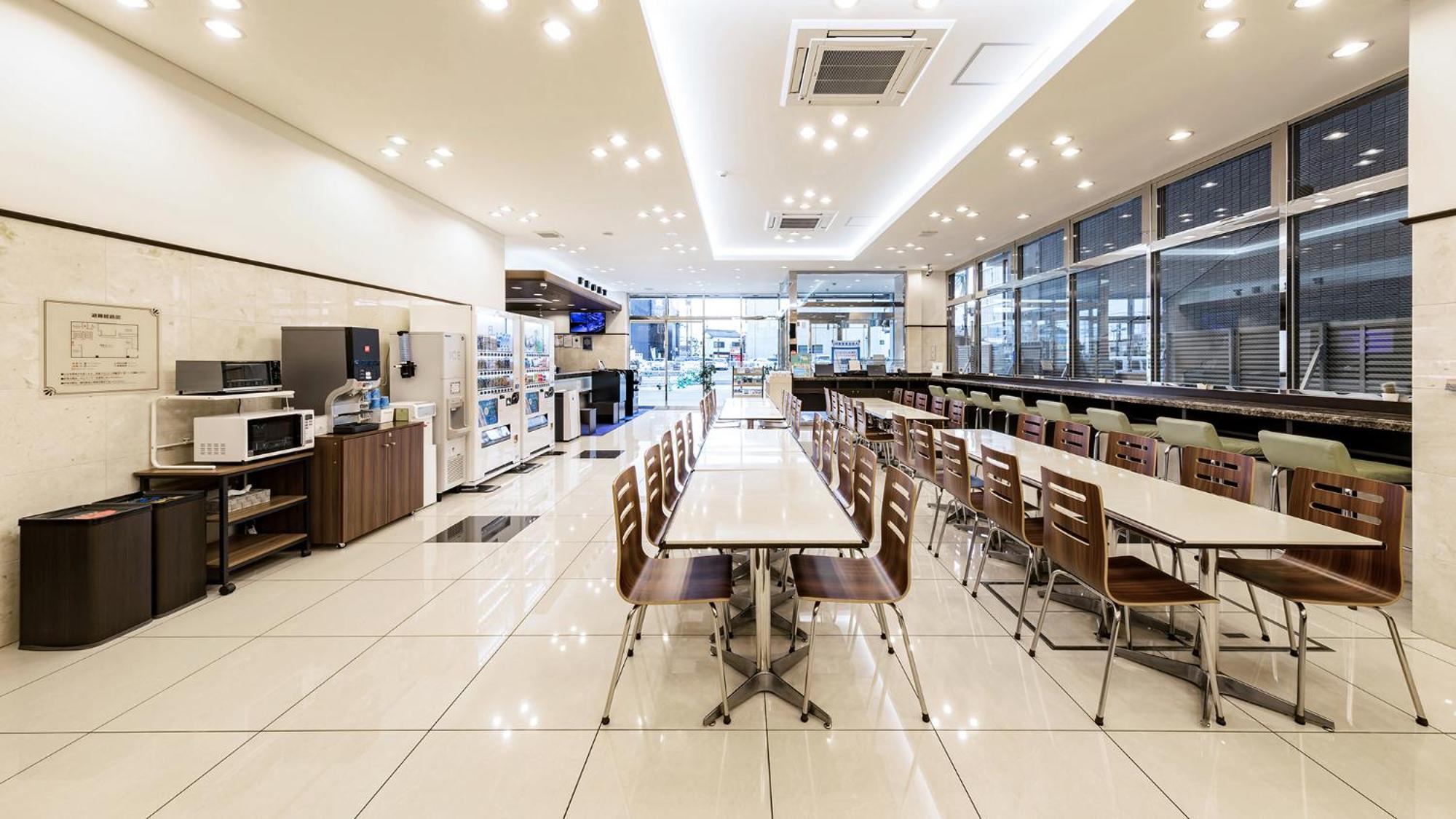 Toyoko Inn Meitetsu Chiryu Ekimae Exterior foto